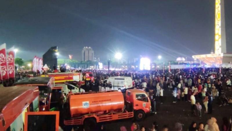 19 Ton Sampah Diangkut usai Malam Gemilang HUT RI di Monas