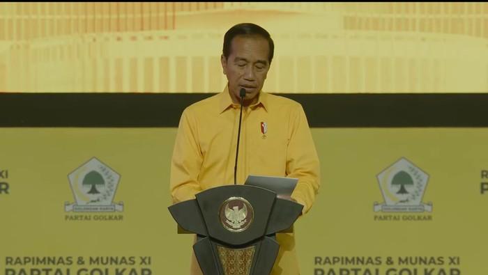Jokowi Sebut di Bawah Pohon Beringin Adem dan Sejuk saat Sambutan di Munas Golkar