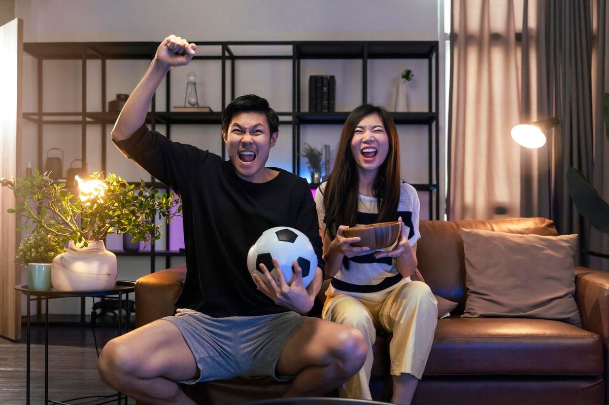 9 Situs Live Streaming Bola Gratis, Bisa Diakses Pakai Handphone
