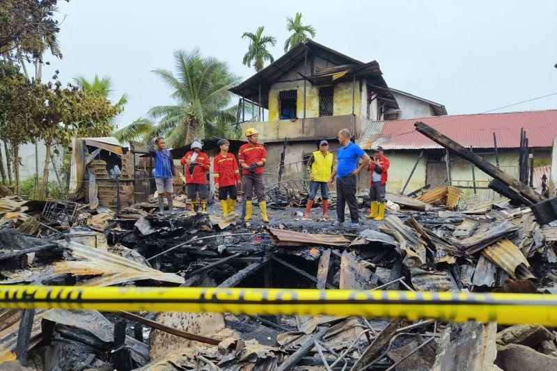 Kebakaran Rumah Dekat Istana Kardiyah Pontianak, 5 Orang Tewas