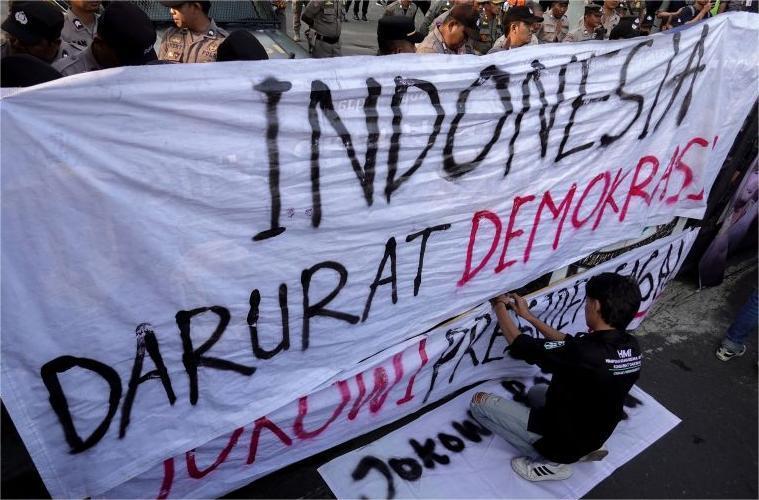 PPI Tiongkok Minta DPR Taati Putusan MK