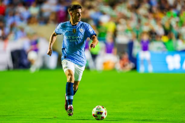 Como 1907 Resmi Pinjam Gelandang Manchester City