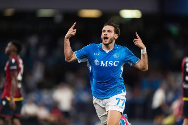 Napoli Hajar Bologna Tanpa Ampun 3-0