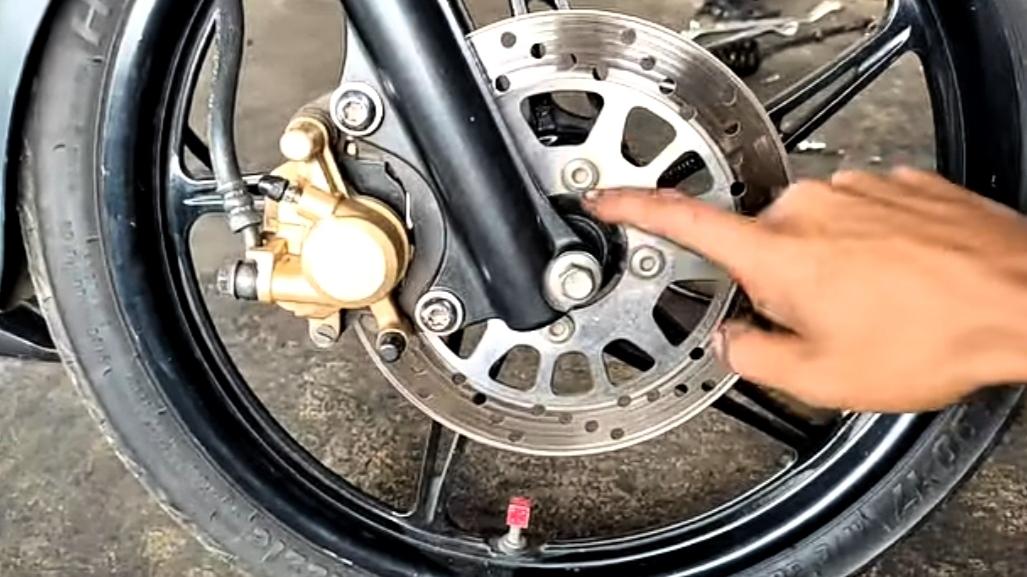 3 Fungsi Lubang Piring Cakram Motor