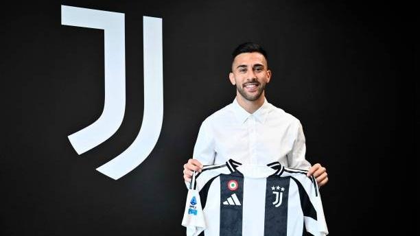 Juventus Resmi Datangkan Pemain dari Klub Rival