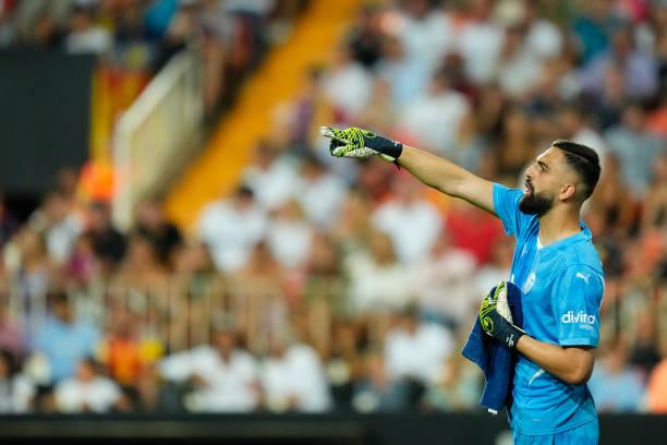 Giorgi Mamardashvili Resmi Pindah ke Liverpool
