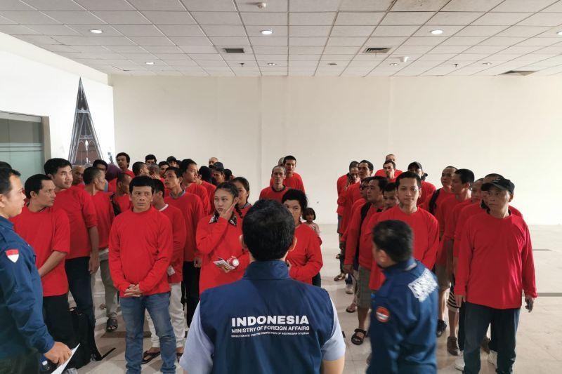 Kemlu RI Bantu Pulangkan 179 PMI Kelompok Rentan di Malaysia