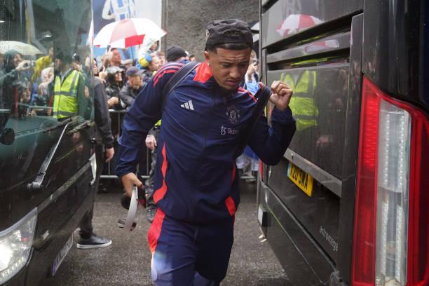 Manchester United Berminat Tukar Sancho dengan Sterling?