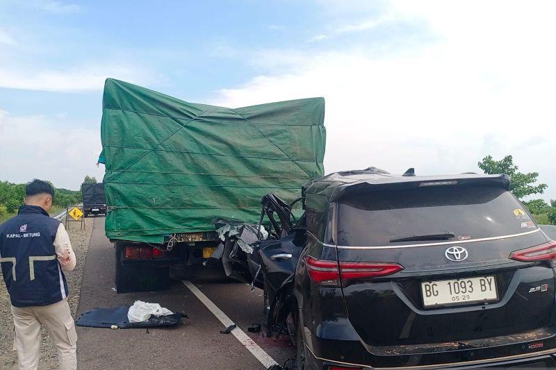 Kecelakaan Maut di Tol Palembang-Kayuagung Diduga gegara Sopir Ngantuk