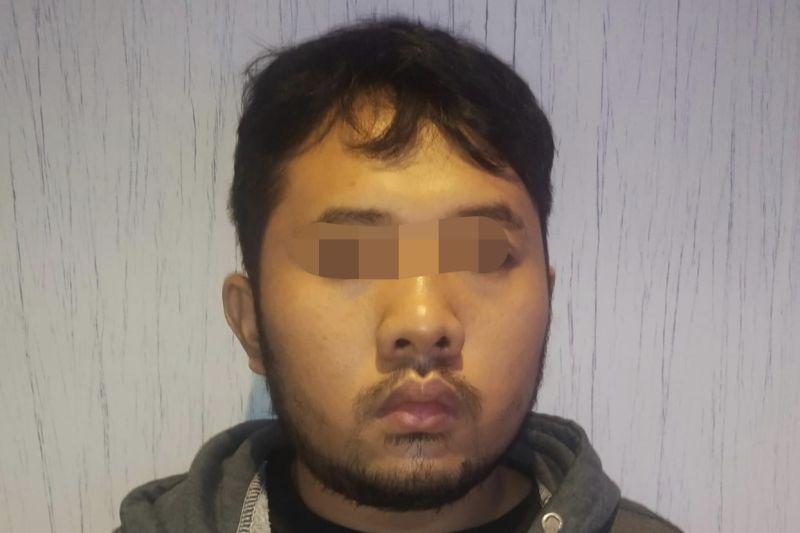 Peretas Server Pulsa Smartfren hingga Rp350 Juta Ditangkap Polisi