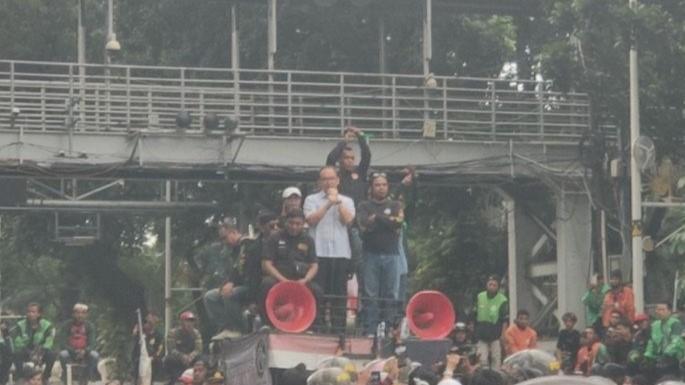 Kominfo Siap Penuhi Tuntutan Ojol saat Temui Massa