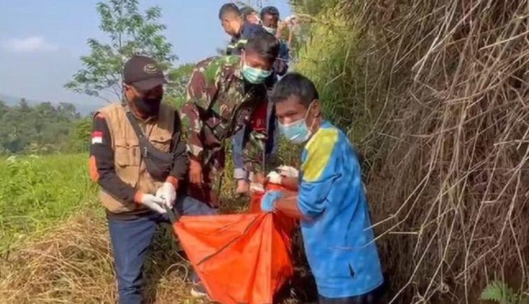 Geger! Temuan Mayat Pria Tanpa Busana di Saluran Irigasi Sukabumi, Ini Ciri-cirinya