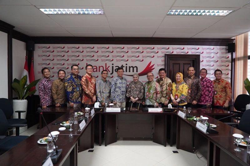 Bangun Pabrik Pupuk Phonska V, Bank Jatim Guyur Kredit Korporasi ke Petrokimia Gresik