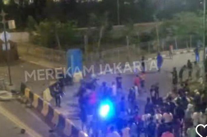 Polisi Juga Tangkap Pencopet Brimob Saat Bubarkan Tawuran Bassura