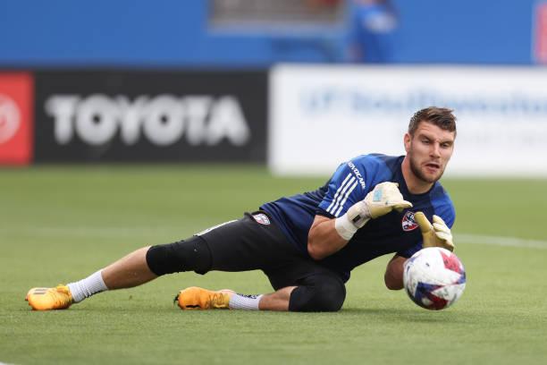 FC Dallas Minta Maarten Paes Pantau Pemain Potensial Indonesia, Netizen Usulkan Nama Ini