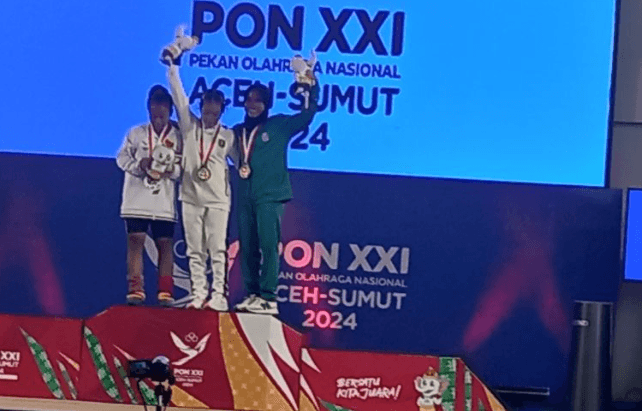 Lifter Wanita asal Lampung Berhasil Raih Medali Emas di Ajang PON Aceh-Sumut 2024