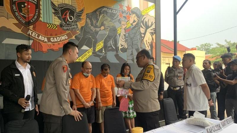 Bukan Hipnotis, Ini Cara Penipu Lansia di Kelapa Gading
