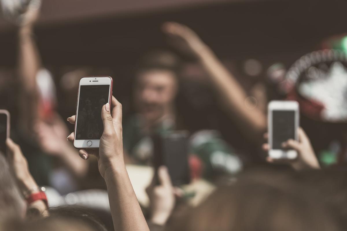 Risiko Menggunakan Handphone dengan IMEI Tidak Terdaftar