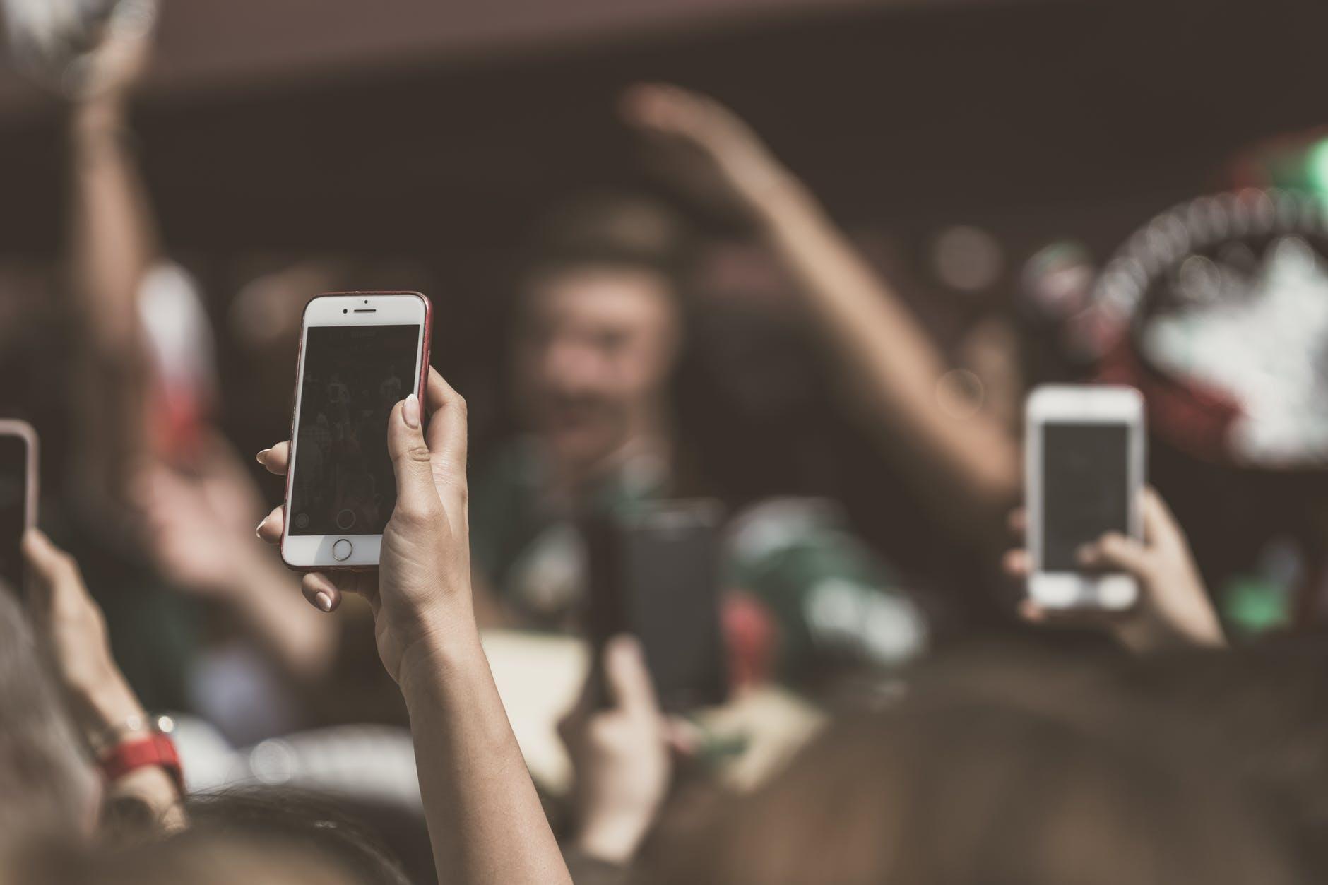 Risiko Menggunakan Handphone dengan IMEI Tidak Terdaftar