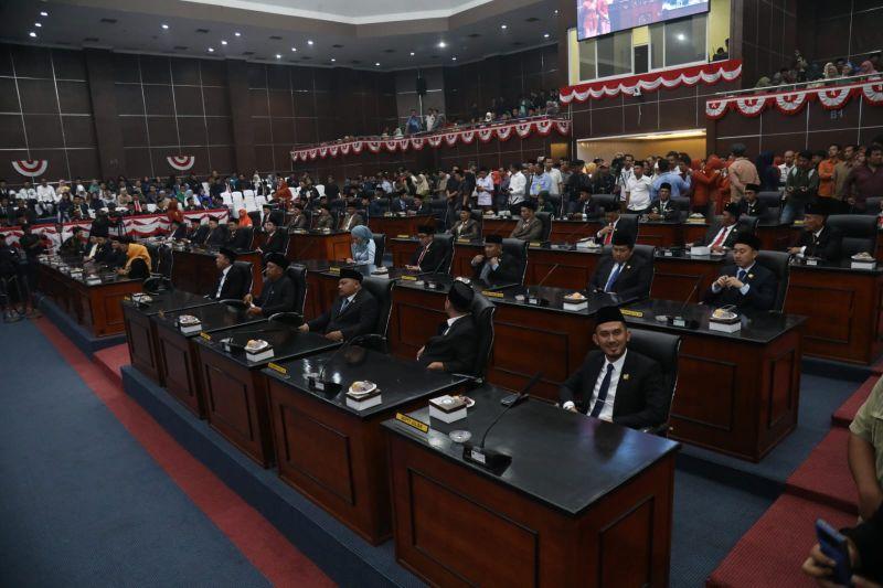 Waduh! Usai Dilantik Sejumlah Anggota DPRD Kota Serang Gadaikan SK untuk Jaminan Pinjaman