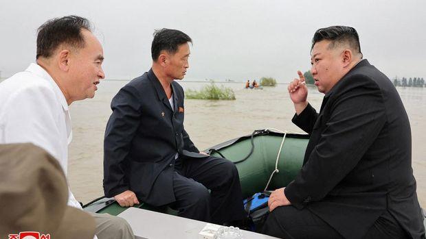 Ribuan Warga Tewas Akibat Banjir, Kim Jong Un Eksekusi Mati 30 Pejabat Pemda Korut