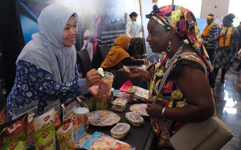 Anak Buah Menteri Teten Endus ‘Predatory Pricing’ oleh E-commerce Asal China