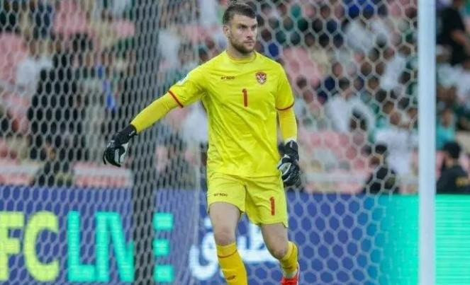 Maarten Paes akan Lancarkan Bahasa Indonesia