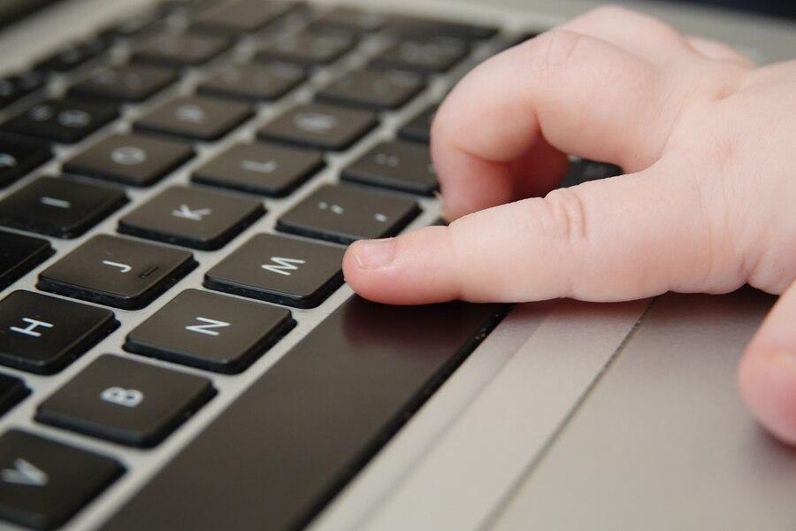 Beberapa Tombol Keyboard Tidak Berfungsi? Ini Penyebab dan Solusinya