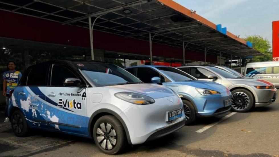 Evista Taksi Online EV Bandara Tarik Perhatian Publik, Begini Cara Pesannya