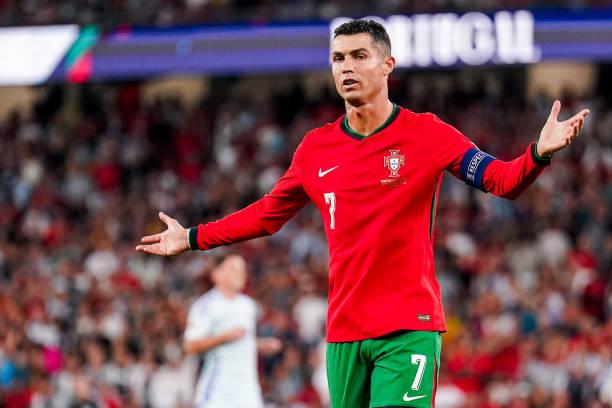Ronaldo: Ten Hag Harus Dengarkan Masukan Ruud Van Nistelrooy