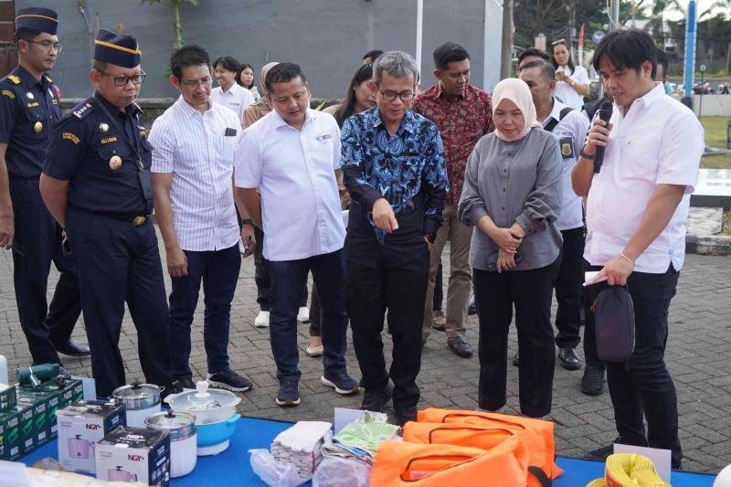 PKTN Kemendag Temukan Barang Impor Ilegal Senilai Rp1,33 Miliar di Makassar