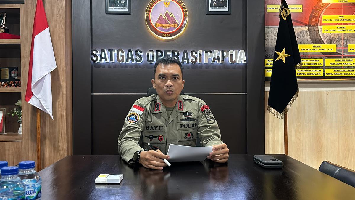 Tanggapan Damai Cartenz soal Rencana KKB Bebaskan Pilot Philip Mark