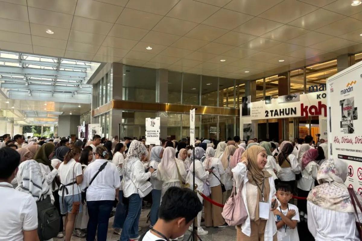 Konser Kahitna "2 Tahun Menuju 40", Penggemar Antusias