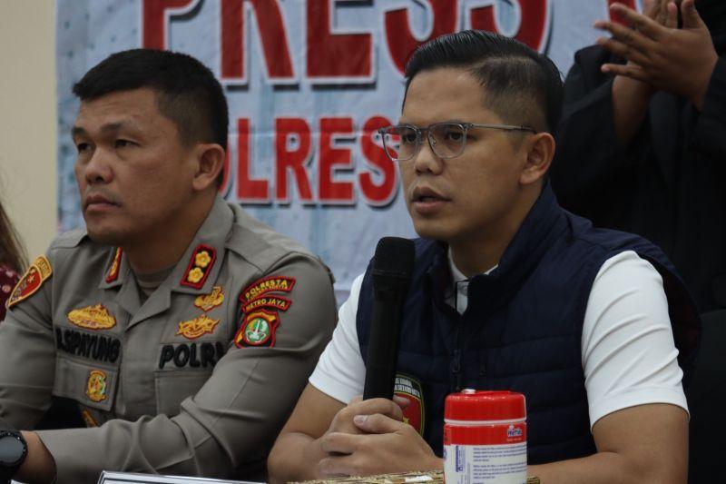 WNA Asal Mesir Dideportasi gegara Curi iPhone Penumpang di Bandara Soetta