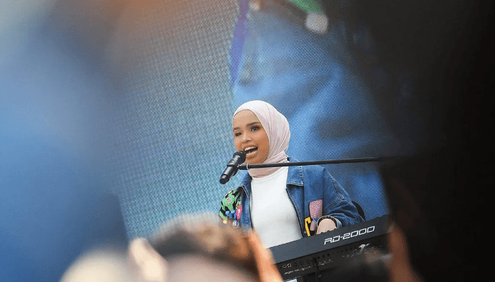 Inspirasi Putri Ariani untuk Lagu "Senyumannya Tutupi Semua Lelah" Ternyata dari Surah Az-Zumar
