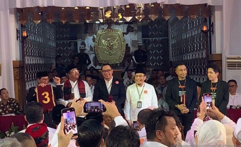 KPU DKI Tetapkan Nomor Urut Paslon Pilkada 2024: Ridwan Kamil-Suswono Nomor 1, Dharma-Kun Nomor 2, Pramono-Rano Nomor 3