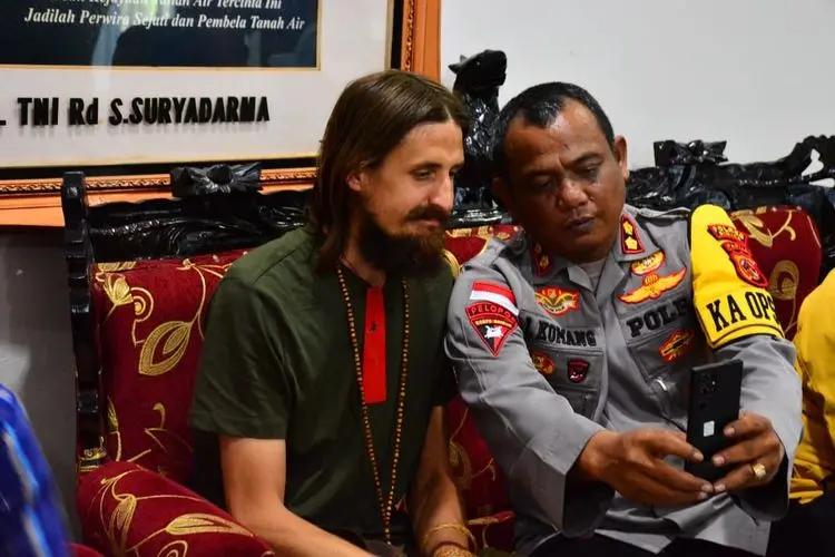 Kompolnas Harap Kasus Pilot Susi Air Disandera KKB jadi yang Terakhir