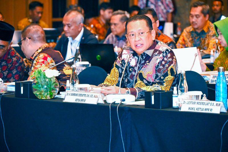 MPR RI Akan Fasilitasi Rekonsiliasi Keluarga Soeharto dan Gus Dur untuk Penyelesaian Sejarah Politik