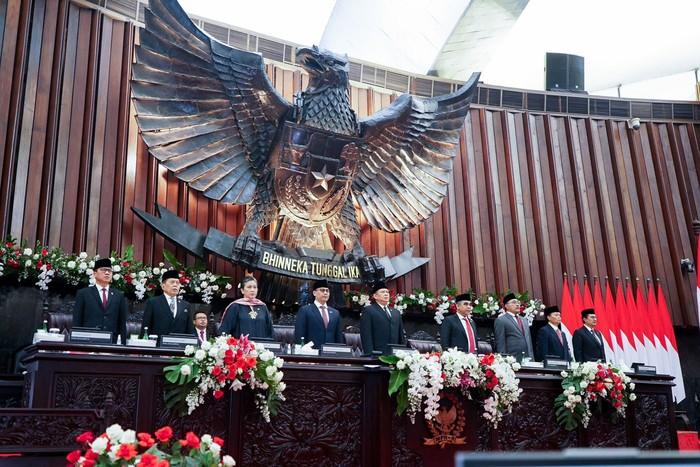 MPR Dukung Pemberian Gelar Pahlawan Nasional kepada Soeharto dan Gus Dur