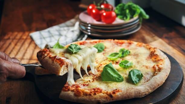 Mau Pizza Buatan Kamu Mengembang dan Matang? Pantau Caranya di Sini!