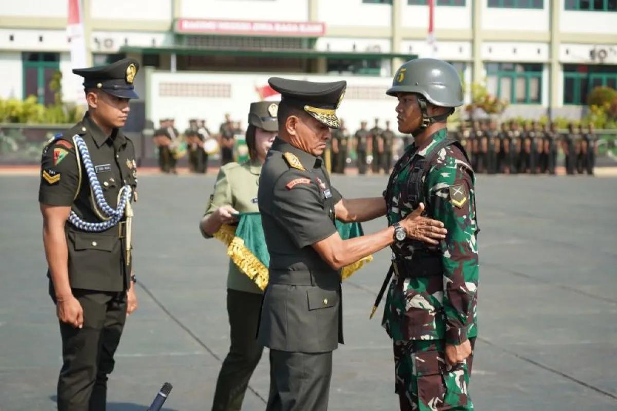 Pangdam IX Udayana Ingatkan Jiwa Patriotisme kepada 219 Calon Bintara TNI