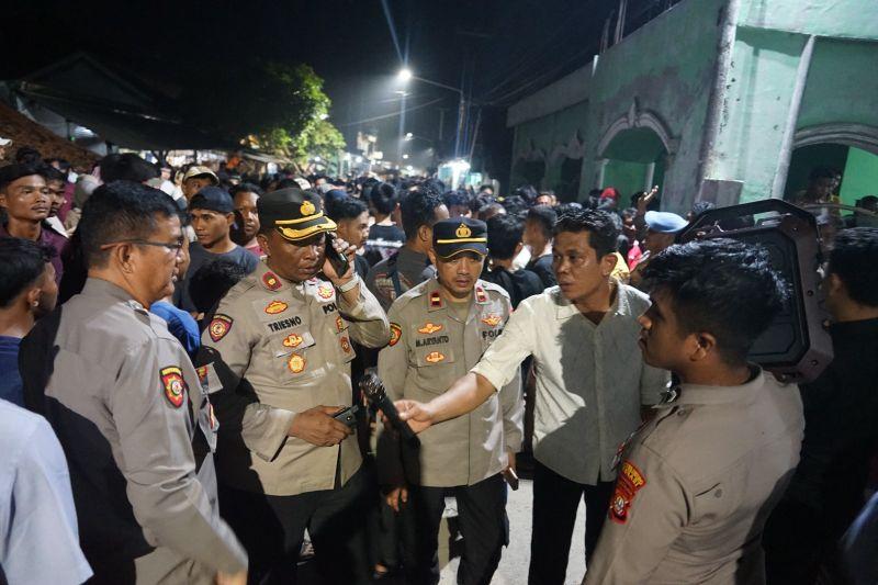 Polisi: Ada 3 Santriwati Korban Pencabulan Ayah-Anak Pemilik Ponpes di Bekasi