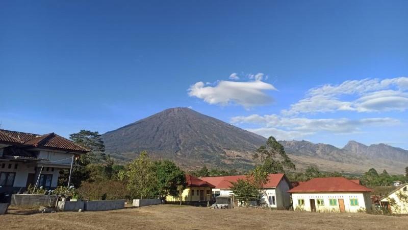 Jatuh saat Mendaki di Gunung Rinjani, 1 Pendaki asal Jakarta Hilang
