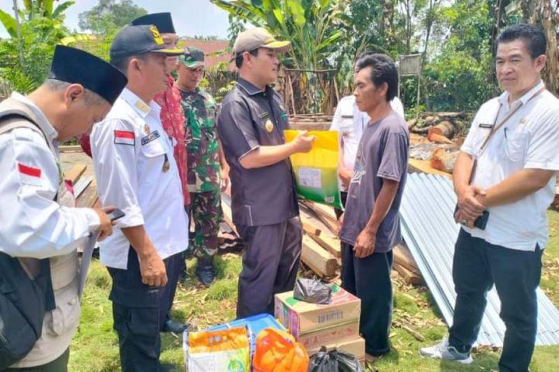 Pemkab Rejang Lebong Salurkan Bantuan untuk Korban Musibah