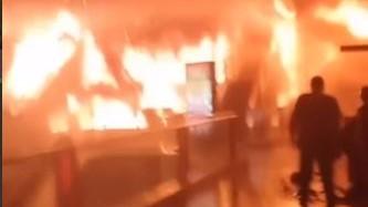 Diduga Dipicu Kebocoran Gas, Ini Kronologi Kebakaran Mal Ciputra
