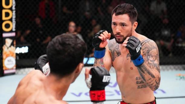 UFC Putus Kontrak Petarung Luis Pajuelo karena Doping