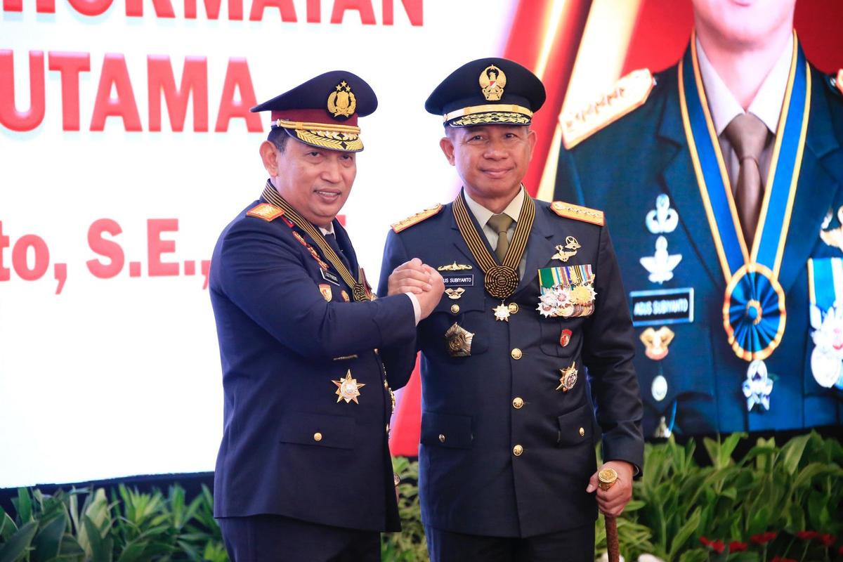 Kapolri Ucapkan Selamat HUT TNI, Tekankan Pentingnya Selalu Bersinergi