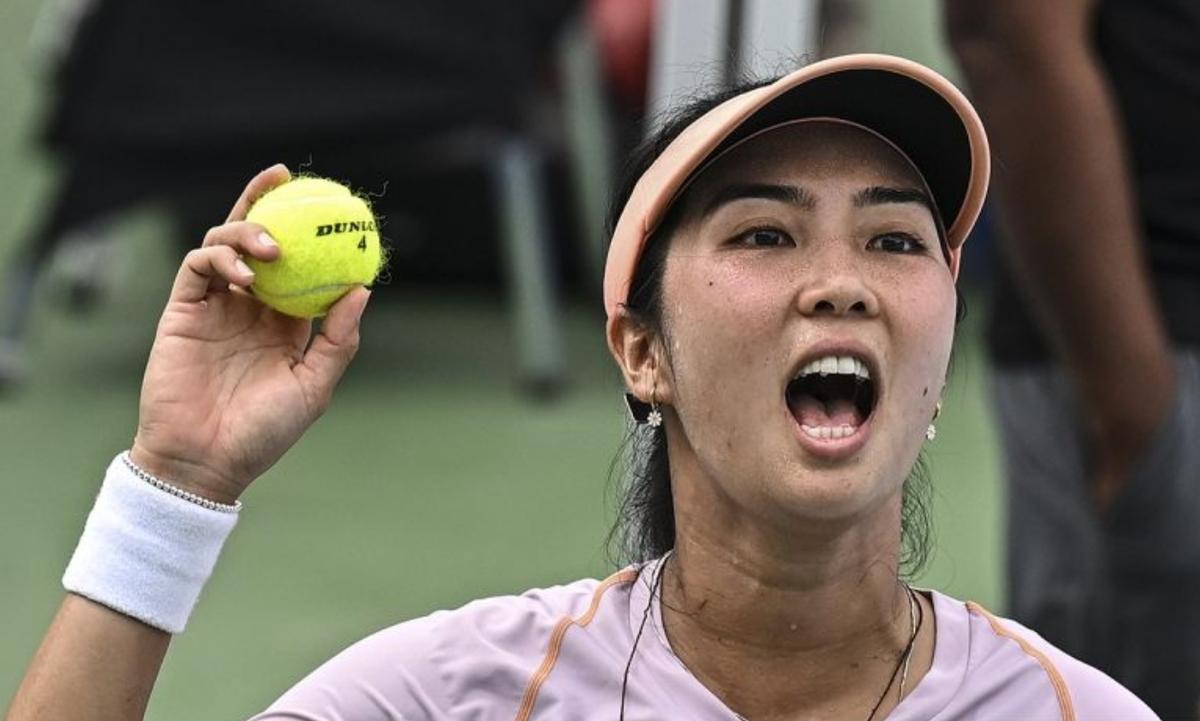 Aldila Sutjiadi Bangkit dari Ketertinggalan di Wuhan Open