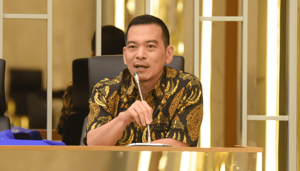 Daniel Johan Soroti Fenomena TKA Bervisa Turis, Desak Bea Cukai dan Imigrasi Bertindak Tegas