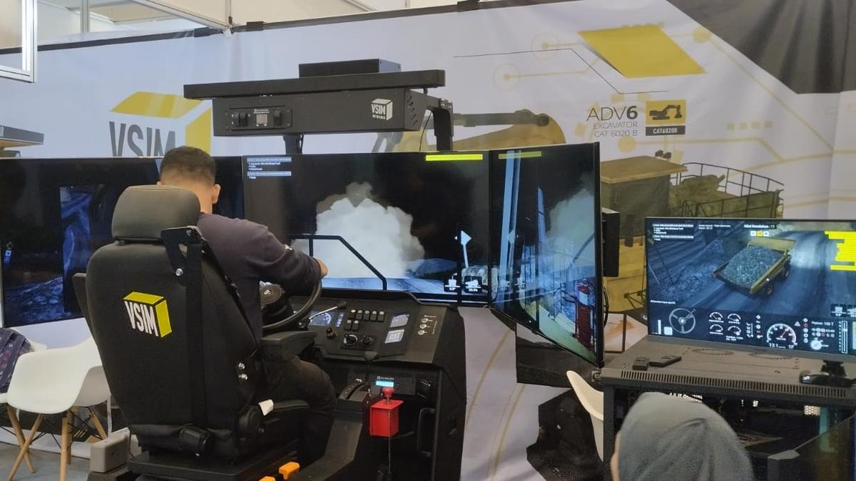 AVS di Trade Expo Indonesia 2024: Hadirkan Simulator Kendaraan Berat
